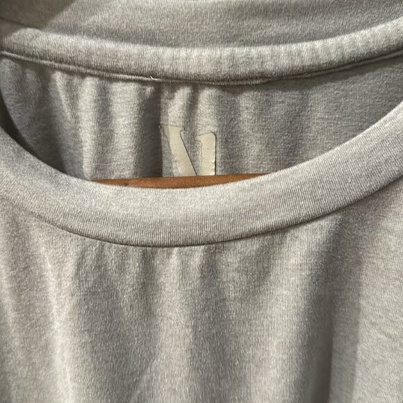 Vuori Light Grey Tee - Picture 2 of 3